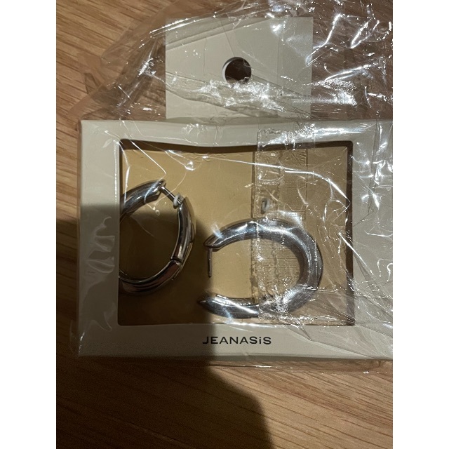 JEANASIS(ジーナシス)の新品 JEANASIS  1タッチメタルピアス レディースのアクセサリー(ピアス)の商品写真