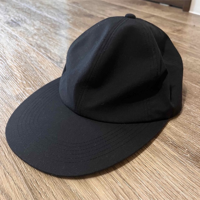 1LDK SELECT(ワンエルディーケーセレクト)の【美品】SEESEE コットンナイロンツイル6パネルSIMPLE CAP 黒 メンズの帽子(キャップ)の商品写真