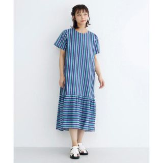 メルロー(merlot)の新品 merlot メルロー マルチストライプ柄ワンピース(ロングワンピース/マキシワンピース)