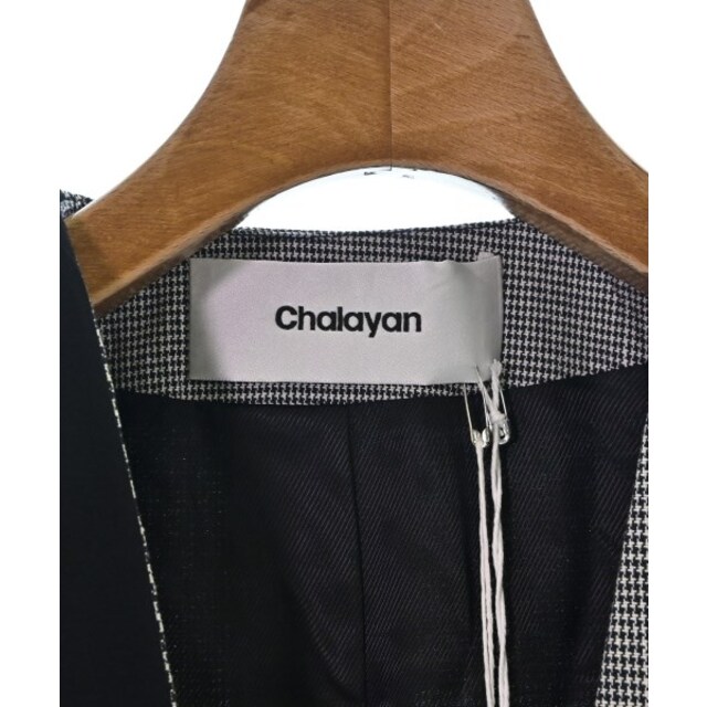 CHALAYAN(チャラヤン)のCHALAYAN チャラヤン ジャケット 38(S位) グレー系(千鳥格子) 【古着】【中古】 レディースのジャケット/アウター(その他)の商品写真