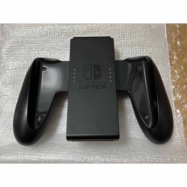 年製造品　本体極美品　保証年まで　Nintendo Switch