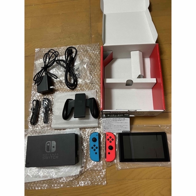 Nintendo Switch - 2022年製造品 本体極美品 保証2024年まで Nintendo ...