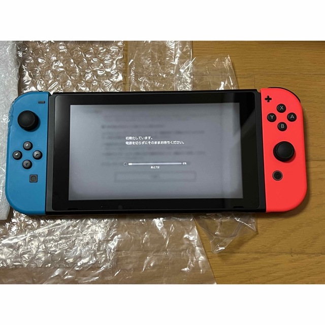 Switch新型画面本体のみ新品未使用。 2022年2月4日までメーカー保証 ...