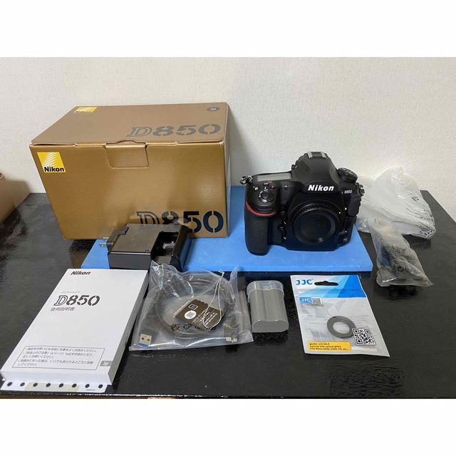 極上品　Nikon  FXフォーマットデジタル一眼レフカメラ D850