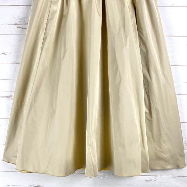 リバーシブル イエロー ベージュ ひざ丈 フレアスカート レディースのスカート(ひざ丈スカート)の商品写真