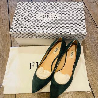 フルラ(Furla)の未使用品　FURLA  スエード調パンプス　22.5cm(ハイヒール/パンプス)