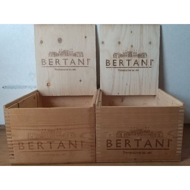 ②　ワイン木箱 ベルターニ　BERTANI×4箱　バラ売りも可 2