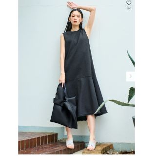 プラステ(PLST)の新品！未使用！紙タグ付！♥️PLST♥️サマーツィードワンピース。Ｓ。(ロングワンピース/マキシワンピース)