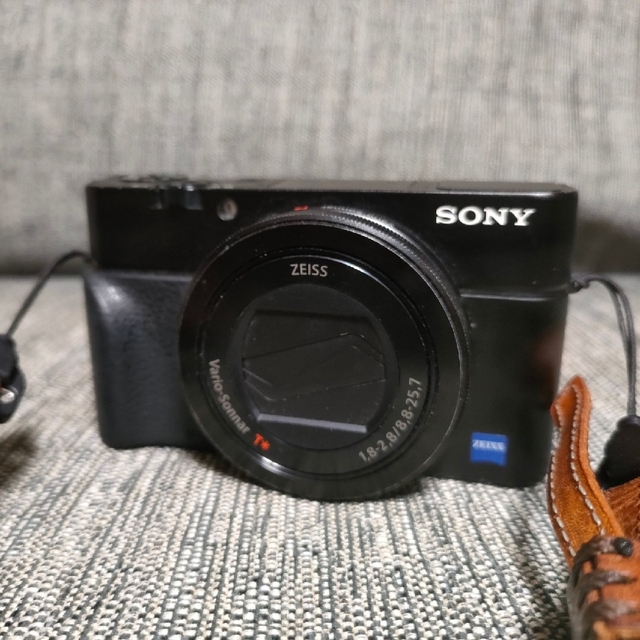 SONY DSC-RX100M3