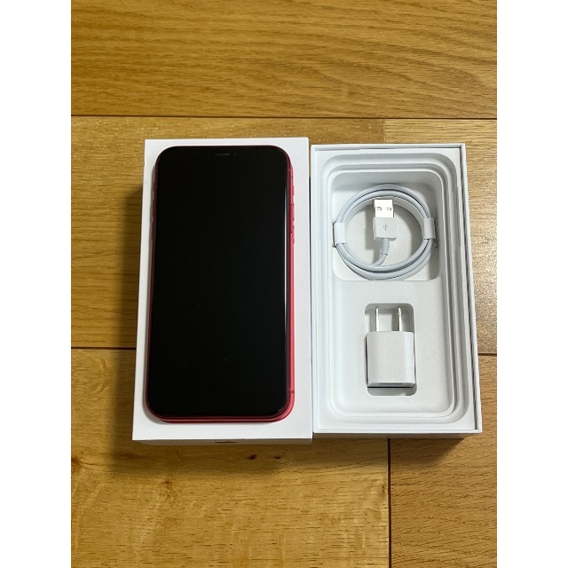 【美品】iPhone11 256GB Red 本体 SIMフリー スマホ/家電/カメラのスマートフォン/携帯電話(スマートフォン本体)の商品写真