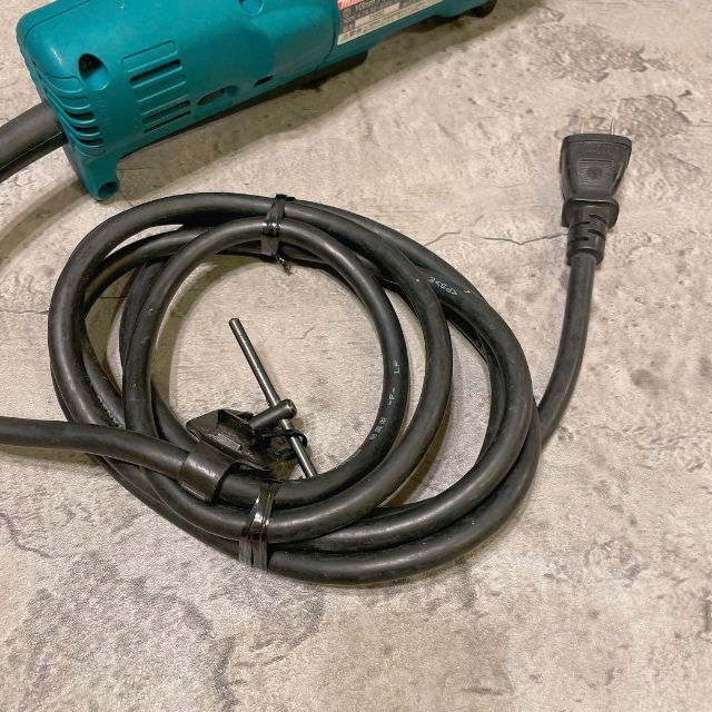 大人気✨️ マキタ makita アングルドリル DA3010F
