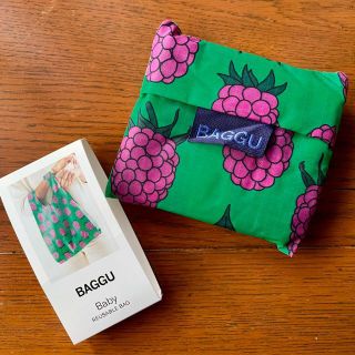 バグゥ(BAGGU)のBAGGU　BABY BAGGU　廃番品　2023春夏　グリーンラズベリー(エコバッグ)