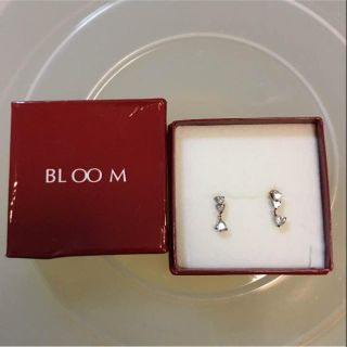 ブルーム(BLOOM)のBLOOM ハート ピアス(ピアス)