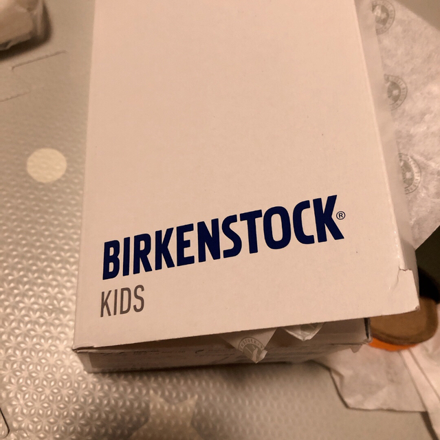 BIRKENSTOCK(ビルケンシュトック)のBIRKENSTOCK  サンダル　15cm 新品 キッズ/ベビー/マタニティのキッズ靴/シューズ(15cm~)(サンダル)の商品写真