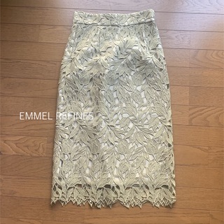 エメルリファインズ(EMMEL REFINES)のグリーンレースタイトスカート(ひざ丈スカート)