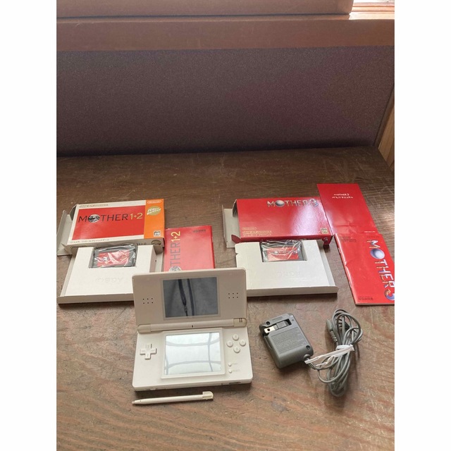 ニンテンドーDS Lite MOTHER1+2 MOTHER3