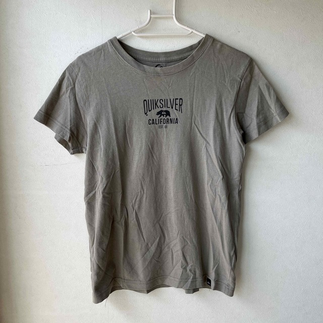 QUIKSILVER(クイックシルバー)のQUIKSILVER クイックシルバー Tシャツ 150 キッズ/ベビー/マタニティのキッズ服男の子用(90cm~)(Tシャツ/カットソー)の商品写真