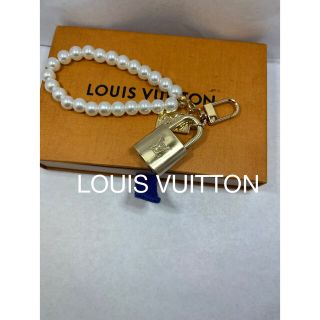 ルイヴィトン(LOUIS VUITTON)のルイヴィトン　カデナ　パドロック　キーホルダー　南京錠　キーホルダー部分新品(キーホルダー)