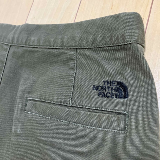 THE NORTH FACE(ザノースフェイス)のTHE NORTH FACE BIRDSEYE BAKER SHORT 茶　M レディースのパンツ(ハーフパンツ)の商品写真