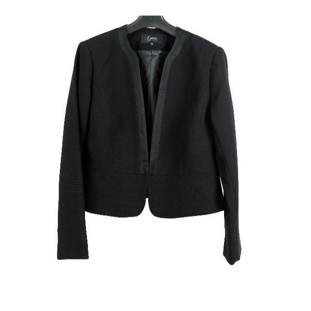 レディース ブラックフォーマル スーツ　ジャケットのみ　Lurcoブランド レディースのジャケット/アウター(ノーカラージャケット)の商品写真