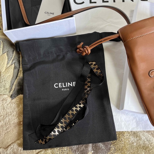 celine - セリーヌ☆スマホポシェットの通販 by まこ姉's shop
