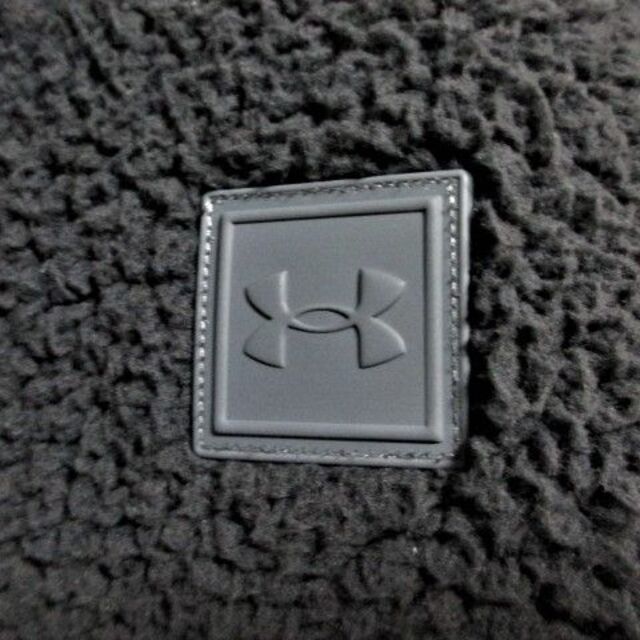 UNDER ARMOUR(アンダーアーマー)の☆アンダーアーマー プリントロゴ ルーズ フリース/メンズ/M☆新作モデル メンズのジャケット/アウター(ブルゾン)の商品写真