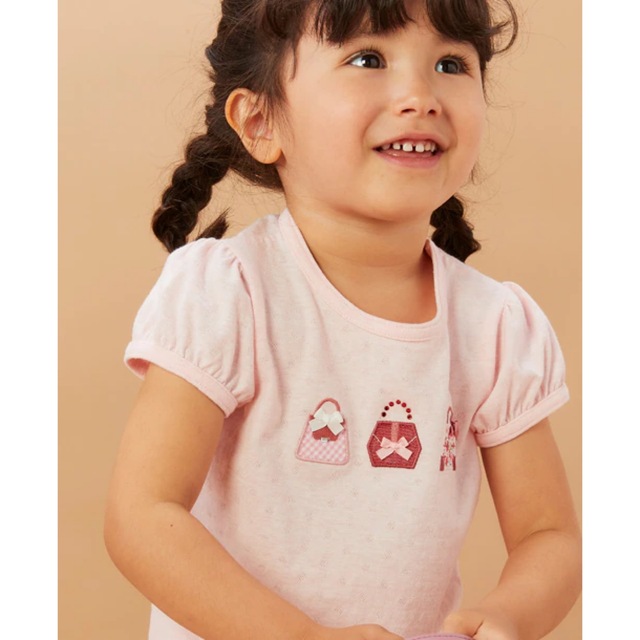 ファミリア 新品未使用 Tシャツ ファミリア 新品未使用 Tシャツ