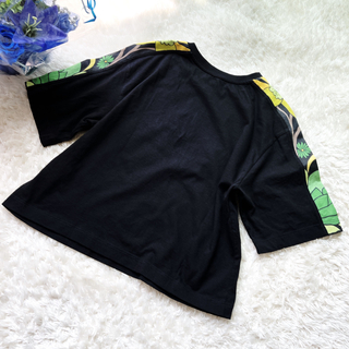 FENDI - 未使用 FENDI フェンディ Tシャツ 花柄 ブラック 2018の通販 