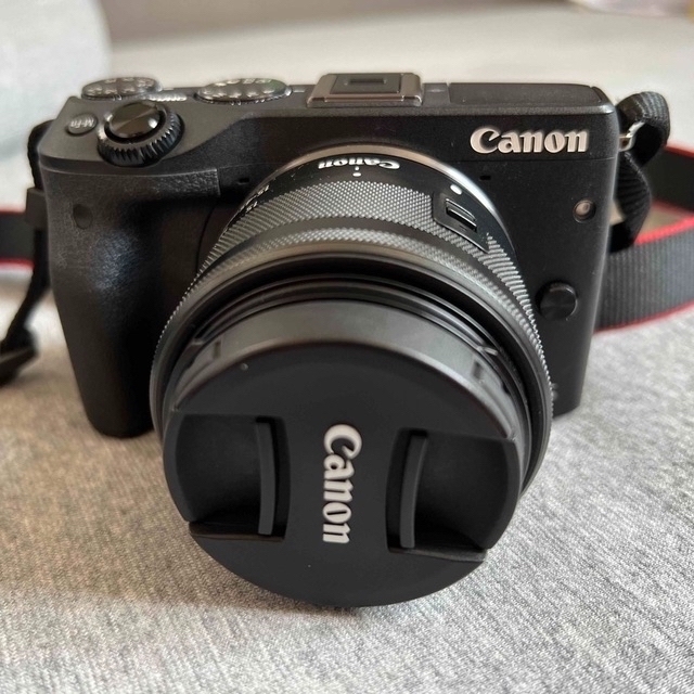 Canon M3