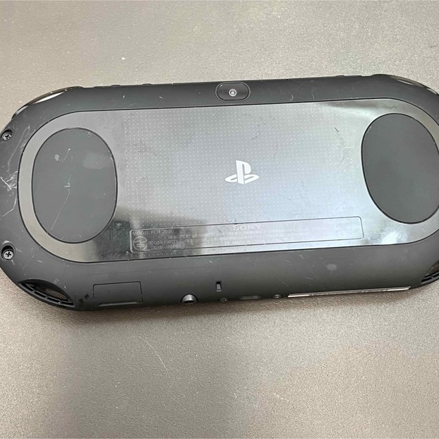 PlayStation Vita(プレイステーションヴィータ)のPSP Vita 本体　ブラック　ジャンク品 エンタメ/ホビーのゲームソフト/ゲーム機本体(携帯用ゲーム機本体)の商品写真