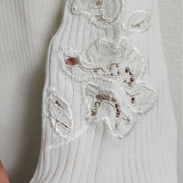 PROPORTION BODY DRESSING(プロポーションボディドレッシング)のPROPORTION BODY DRESSING 刺繍 5分丈トップス レディースのトップス(ニット/セーター)の商品写真