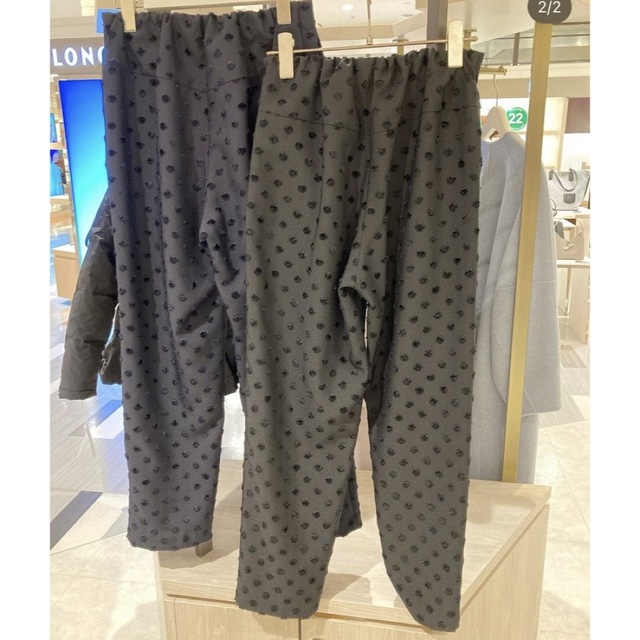 sono サイズ1 ネイビー SONONAVY Dot-JQ テーパードパンツ-