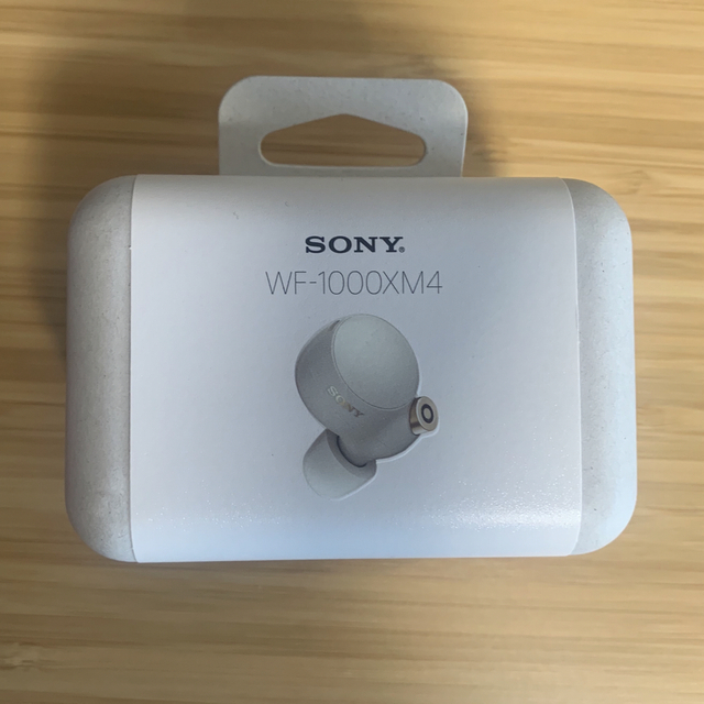 【未使用未開封】SONY フルワイヤレスイヤホン WF-1000XM4 シルバー