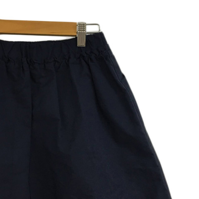 URBAN RESEARCH(アーバンリサーチ)のアーバンリサーチ スカート フレア 膝丈 ウエストゴム 無地 FREE 紺 レディースのスカート(ひざ丈スカート)の商品写真