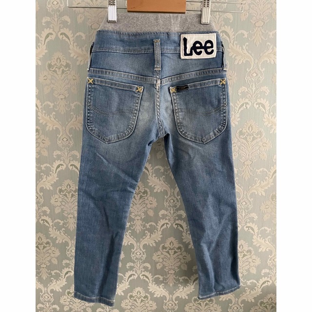 Lee(リー)のLee デニムパンツ　110サイズ キッズ/ベビー/マタニティのキッズ服男の子用(90cm~)(パンツ/スパッツ)の商品写真