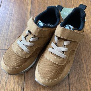 エイチアンドエム(H&M)の新品　キッズスニーカー　17cm 男の子　女の子(スニーカー)