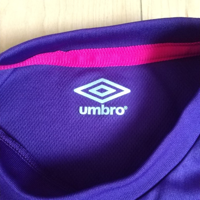 UMBRO(アンブロ)のアンブロ☆Tシャツ スポーツ/アウトドアのサッカー/フットサル(ウェア)の商品写真