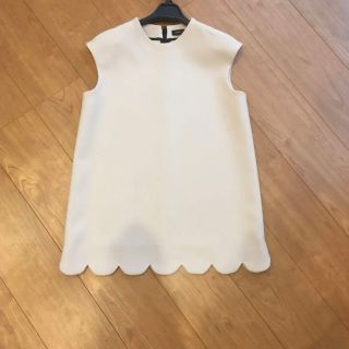 ★本日まで★ 新品タグ　ヨーコチャン　Scalloped-trim Shirt