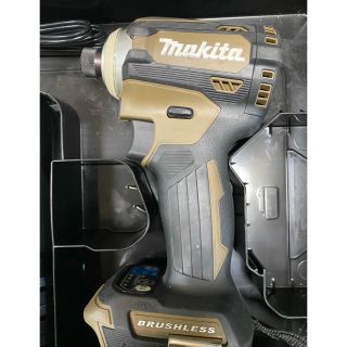 Makita インパクトドライバー TD171DGX AB ブラウン 茶の通販 by ...