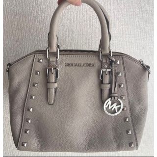 マイケルコース(Michael Kors)の最終値下げ！美品✨マイケルコース スタッズ ハンドバッグ (ハンドバッグ)