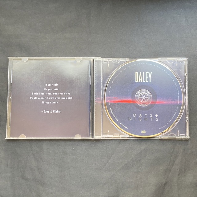 輸入盤 Daley / Days & Nights エンタメ/ホビーのCD(R&B/ソウル)の商品写真