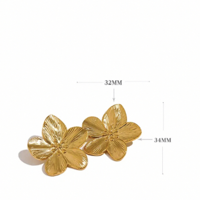 s flower pierce  ¥3100 ハンドメイドのアクセサリー(ピアス)の商品写真