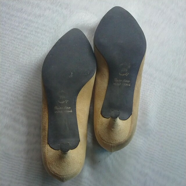 Odette e Odile(オデットエオディール)のOdette e Odile  PEPITA D'ORO  パンプス  イエロー レディースの靴/シューズ(ハイヒール/パンプス)の商品写真