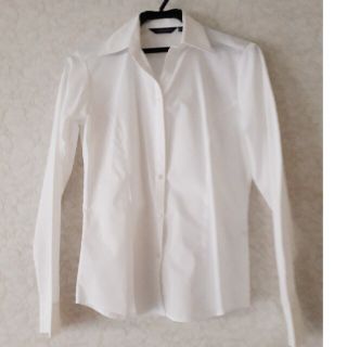 最終お値下価格　Tokyo Shirts長袖白シャツ　スーツinパンツスカートに(シャツ/ブラウス(長袖/七分))