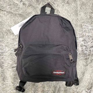 イーストパック(EASTPAK)のEASTPAK イーストパック リュックサック 新品 ブラック A4サイズ対応(バッグパック/リュック)