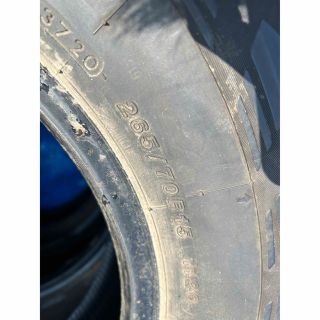 YOKOHAMA 265/70R15 20年製　スタッドレスタイヤ