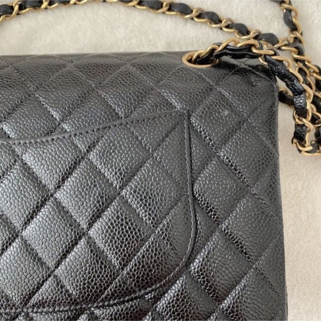 CHANEL(シャネル)のCHANEL マトラッセ キャビアスキン 美品 レディースのバッグ(ショルダーバッグ)の商品写真