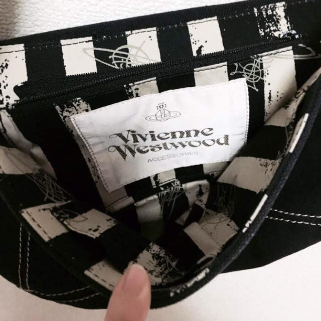 Vivienne Westwood(ヴィヴィアンウエストウッド)のヴィヴィアンウエストウッド ショルダーバッグ レディースのバッグ(ショルダーバッグ)の商品写真