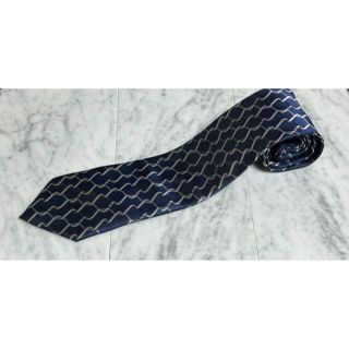 Gucci - 【世界最高峰ネクタイ✨️極美品✨️】GUCCI ネイビー系 総柄