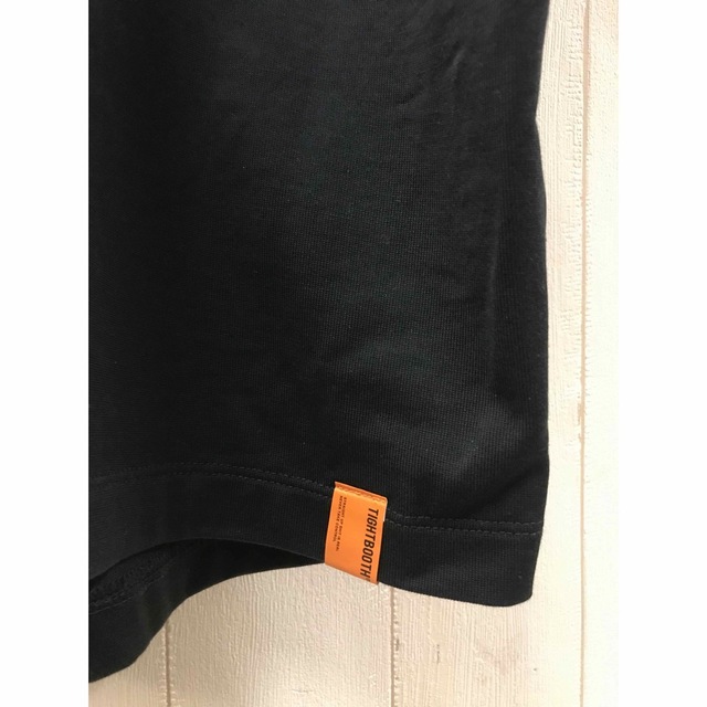 TIGHTBOOTH タイトブース Tシャツ 黒 メンズのトップス(Tシャツ/カットソー(半袖/袖なし))の商品写真